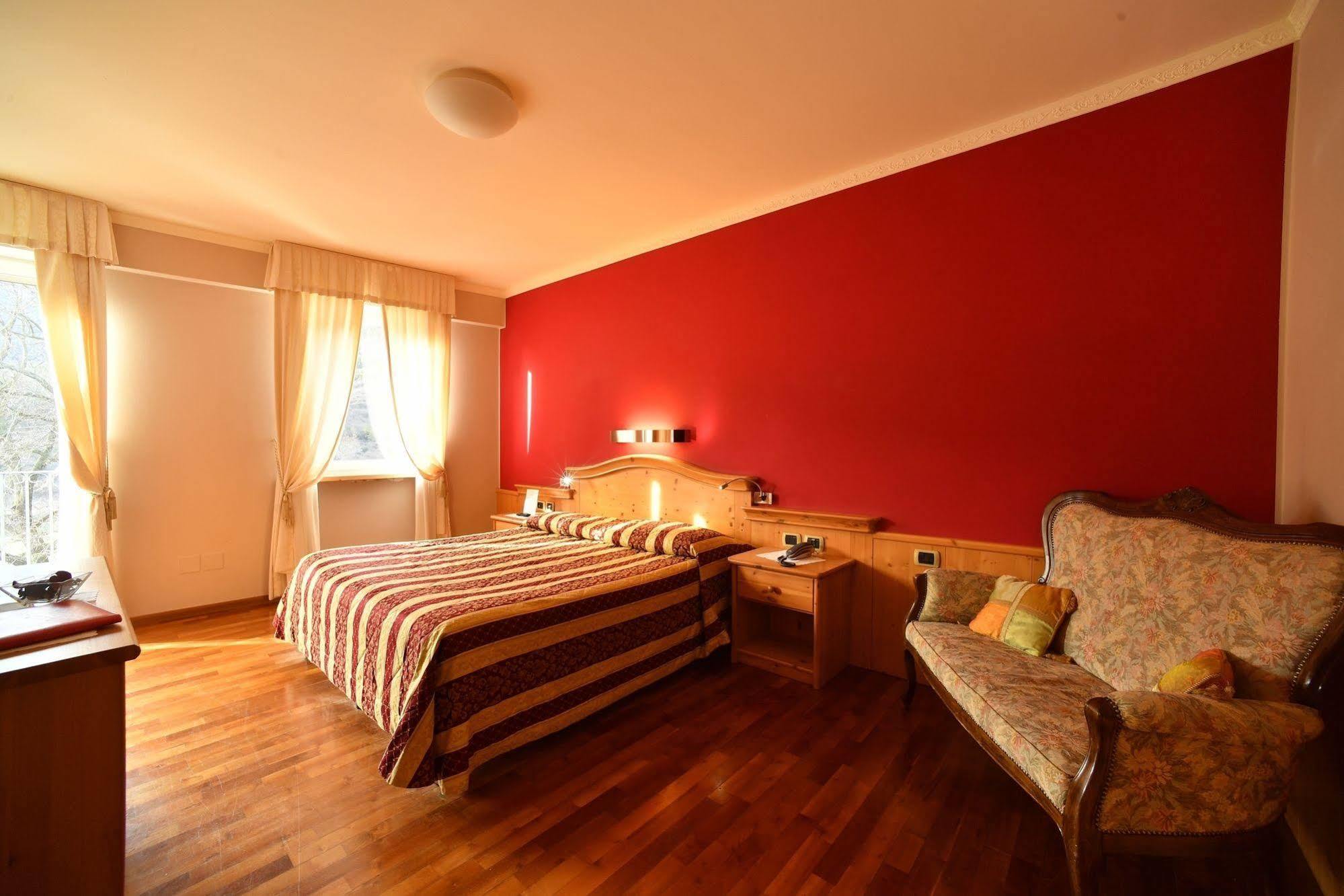 Hotel Lilla' Terlago Exterior foto